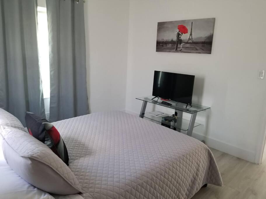 My Lovely Home In Miami 15 Minutes From The Beach 外观 照片